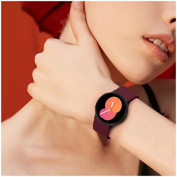 Каишка Iconband за Samsung Watch 4 / 5 / 5 Pro / 6 / 7 / FE, черна, Tech-Protect